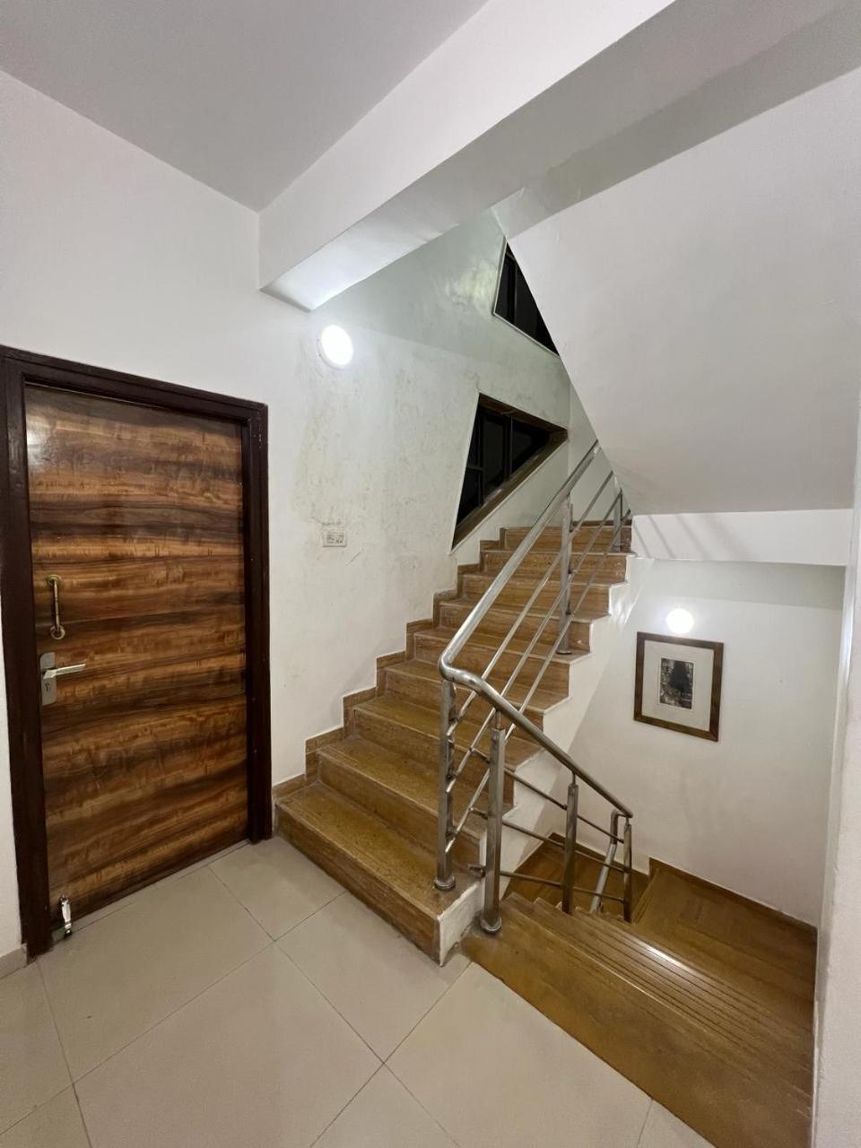 Laughtale Villa 4Bhk Swimming Pool 罗纳瓦拉 外观 照片